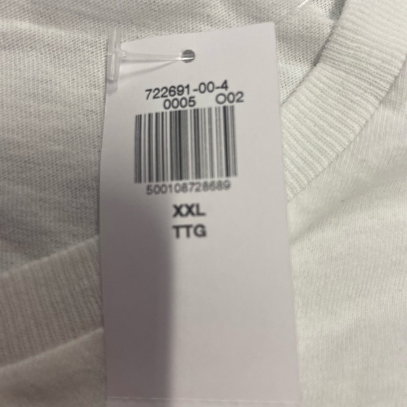 Naruto Shippuden T-Shirt - Picture 3 of 3